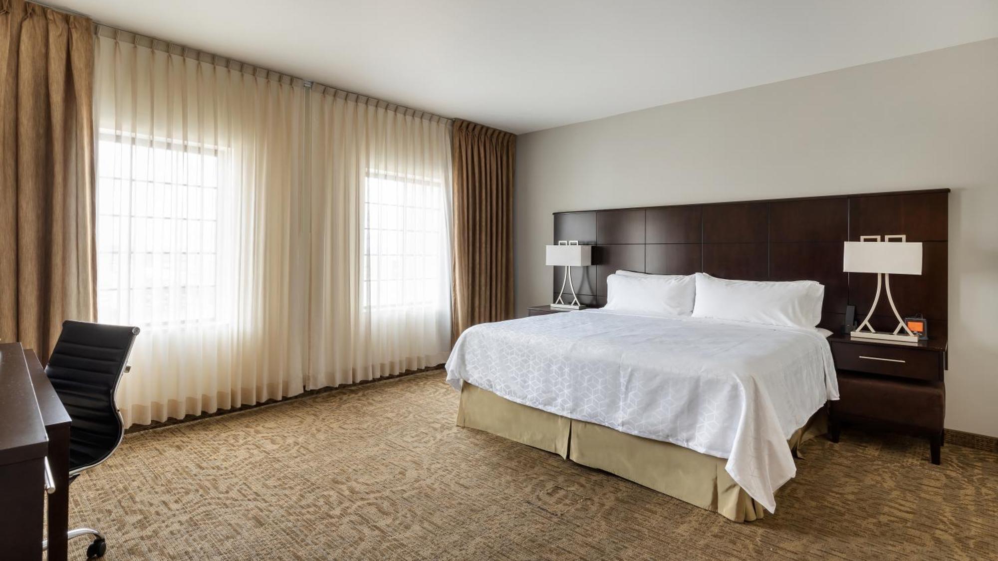 Staybridge Suites Chihuahua By Ihg Zewnętrze zdjęcie